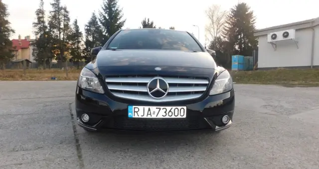 MERCEDES-BENZ Klasa B 