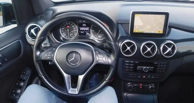 MERCEDES-BENZ Klasa B 