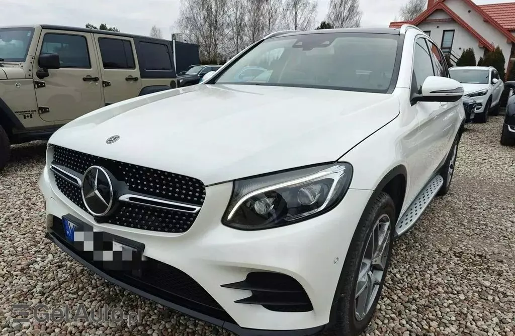 MERCEDES-BENZ GLC 
