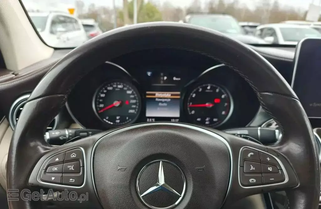 MERCEDES-BENZ GLC 