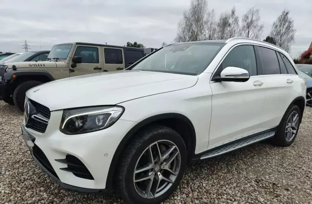 MERCEDES-BENZ GLC 