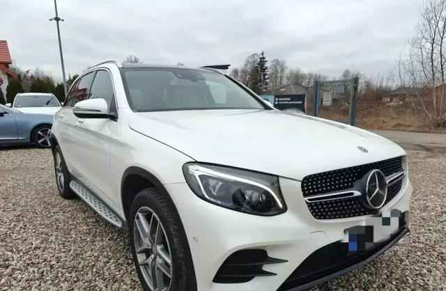 MERCEDES-BENZ GLC 