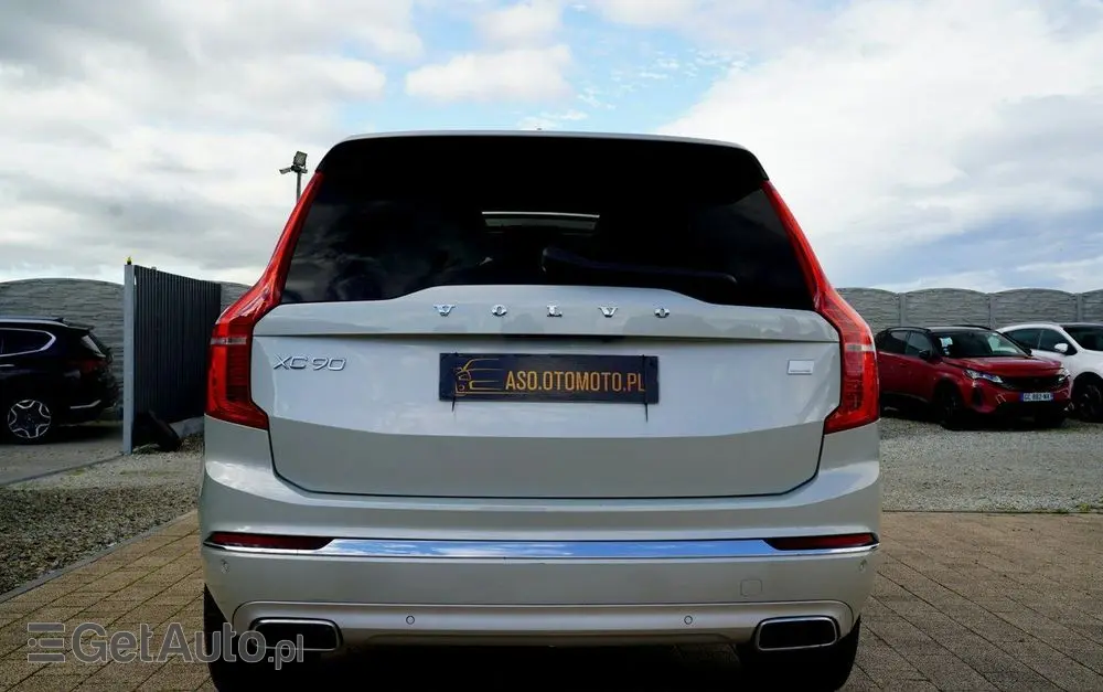 VOLVO XC 90 