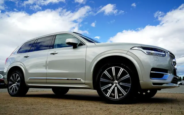 VOLVO XC 90 