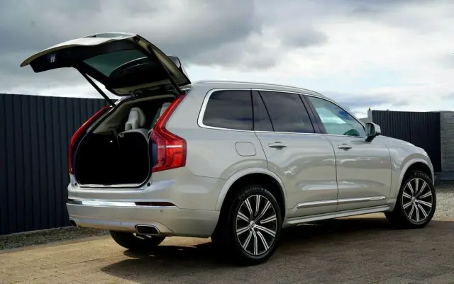 VOLVO XC 90 