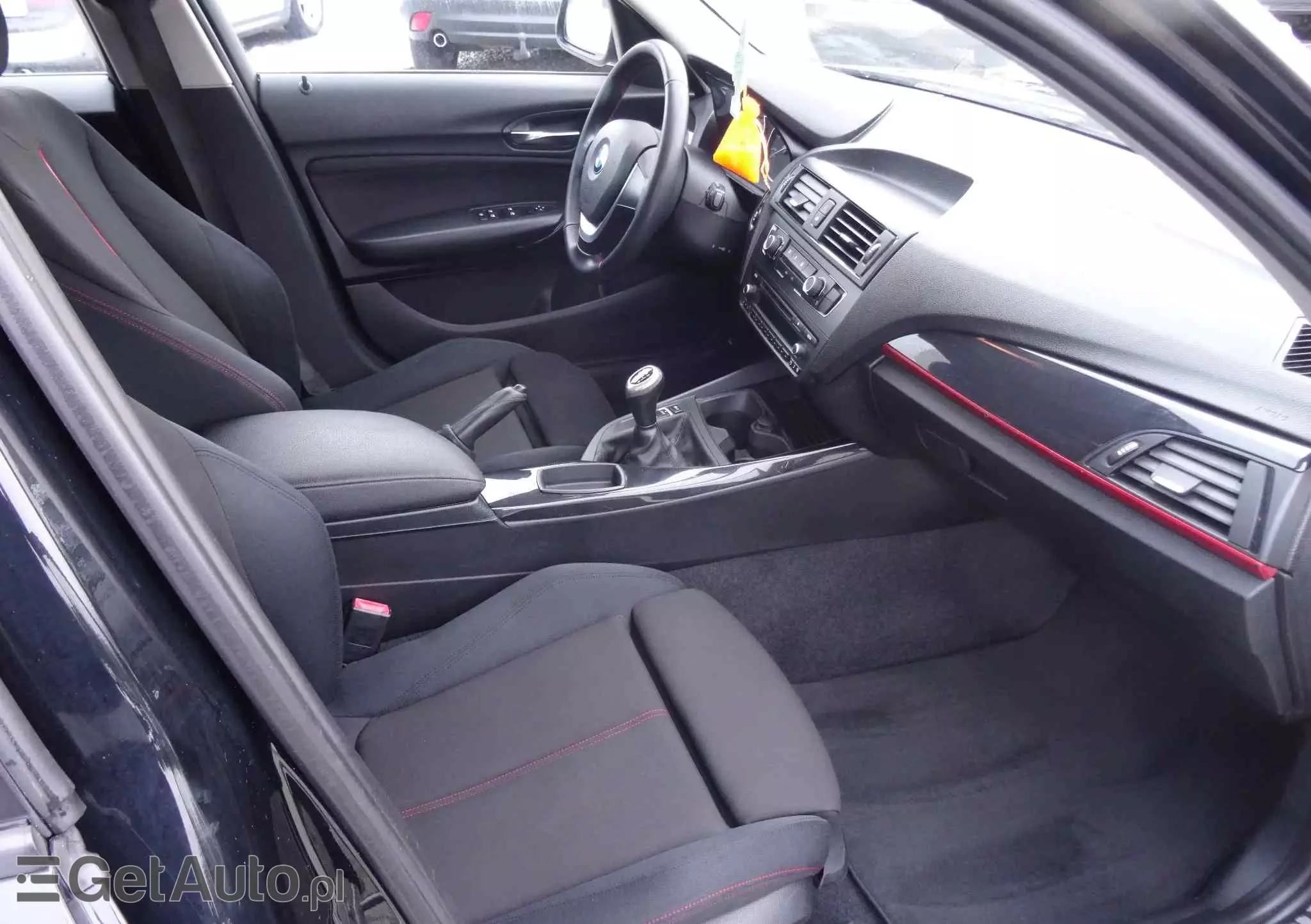 BMW Seria 1 114i Sport Line