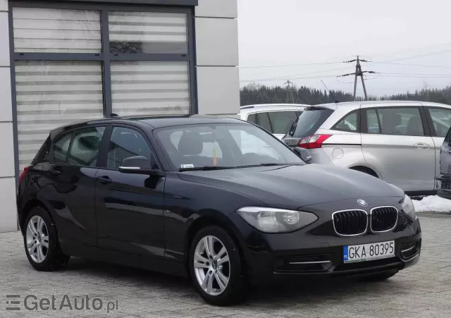 BMW Seria 1 114i Sport Line