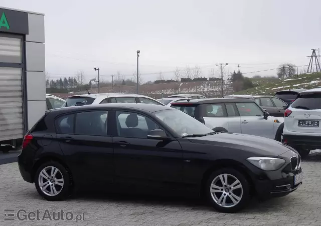 BMW Seria 1 114i Sport Line