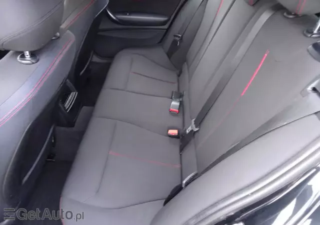 BMW Seria 1 114i Sport Line