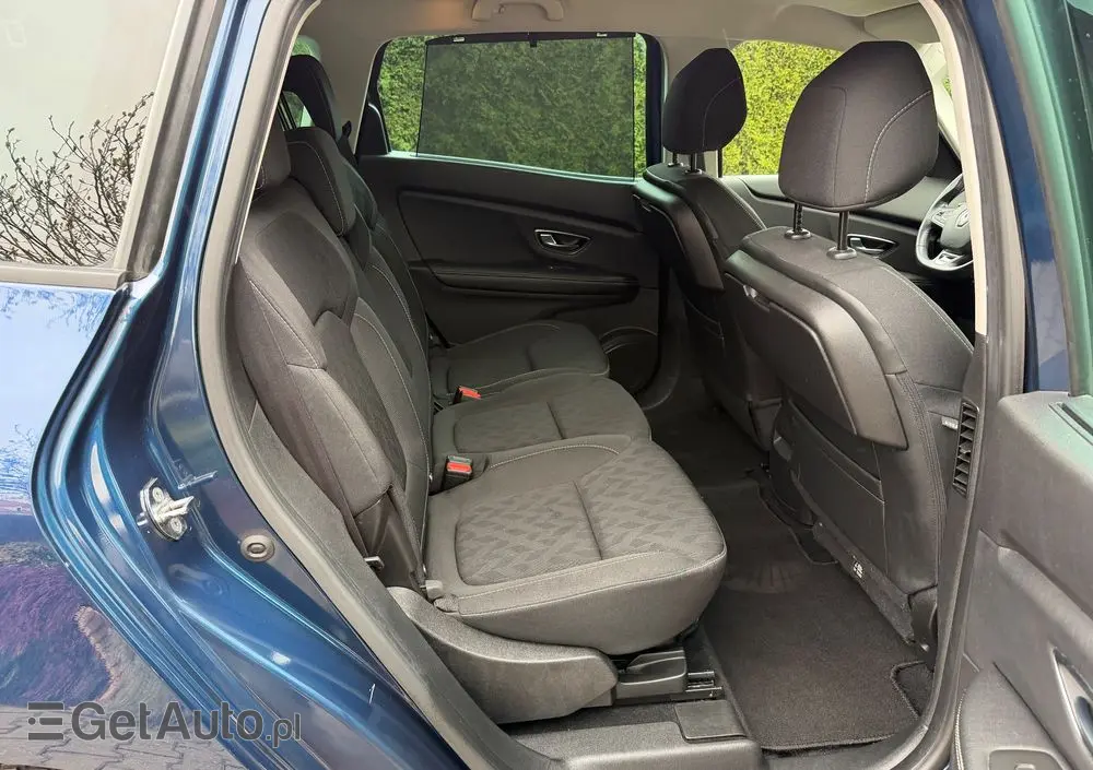 RENAULT Grand Scenic TCe 140 GPF BLACK EDITION