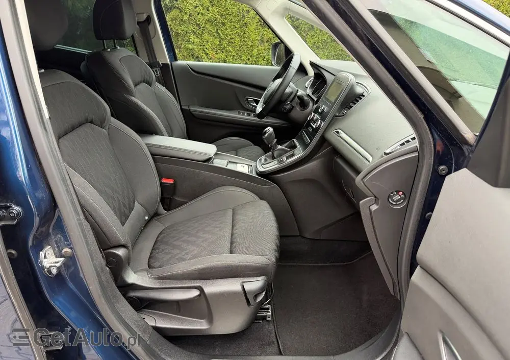 RENAULT Grand Scenic TCe 140 GPF BLACK EDITION