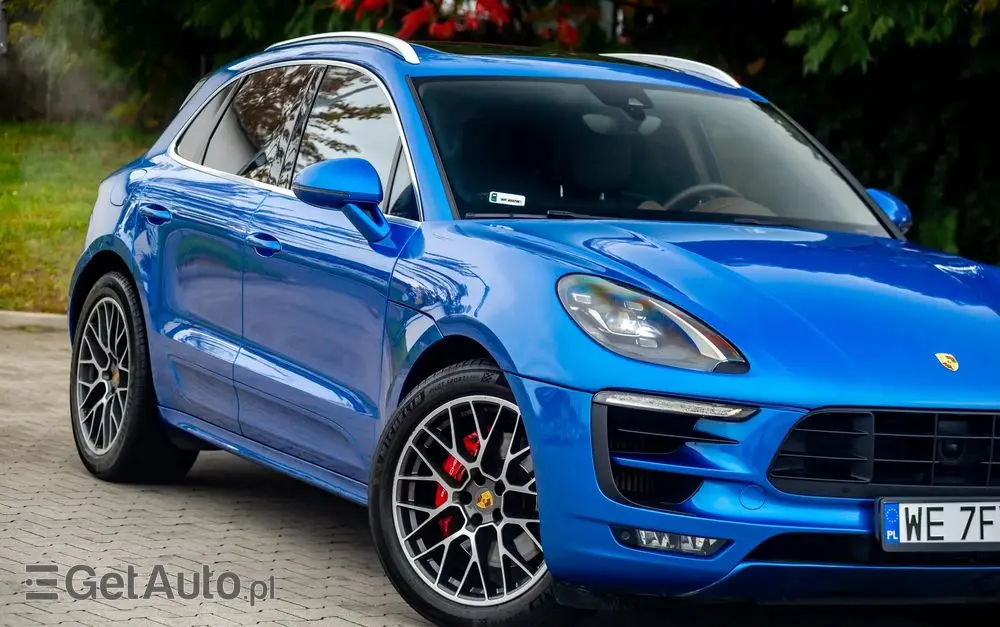 PORSCHE Macan GTS PDK
