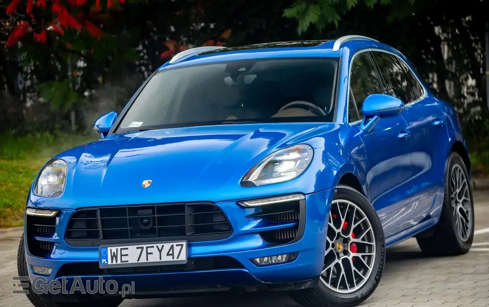 PORSCHE Macan GTS PDK