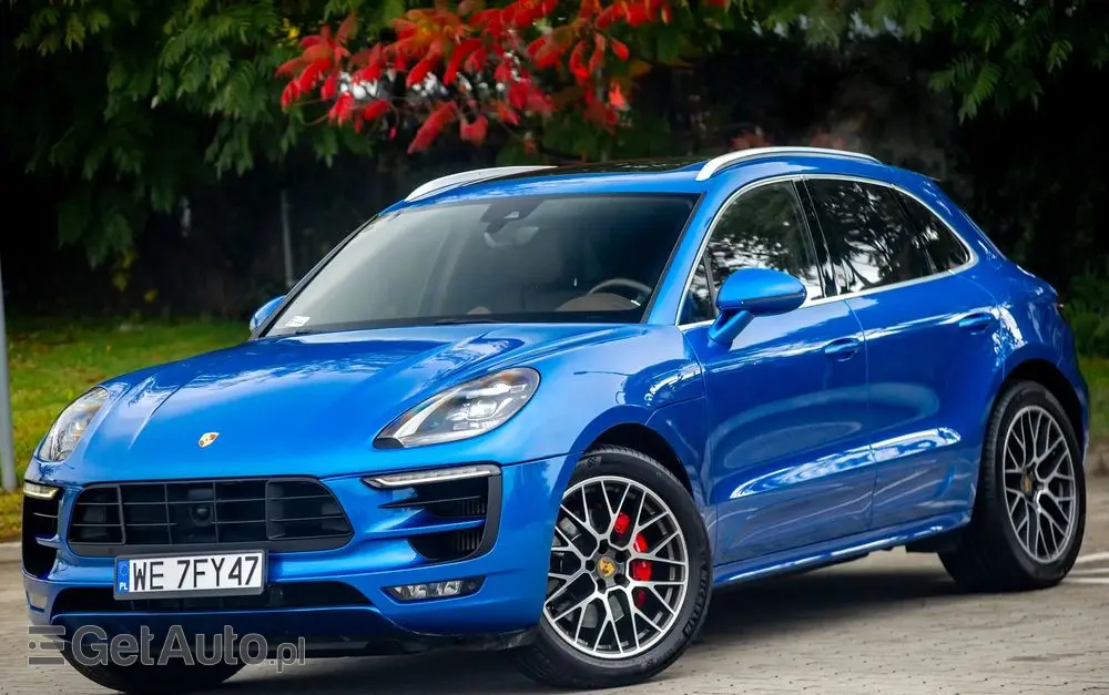 PORSCHE Macan GTS PDK