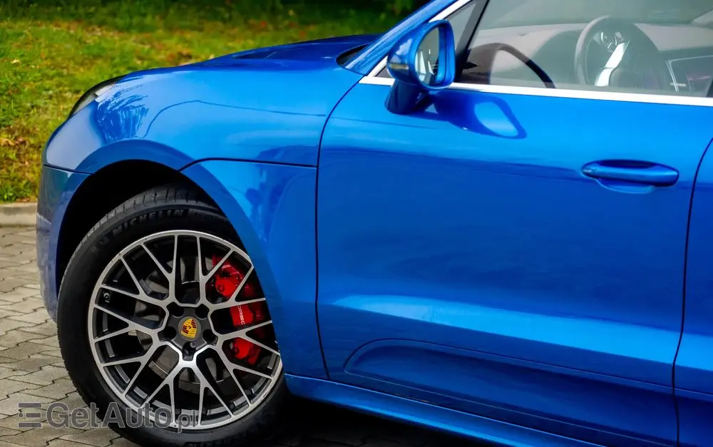 PORSCHE Macan GTS PDK