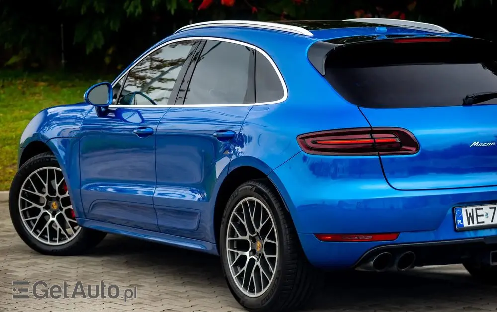 PORSCHE Macan GTS PDK