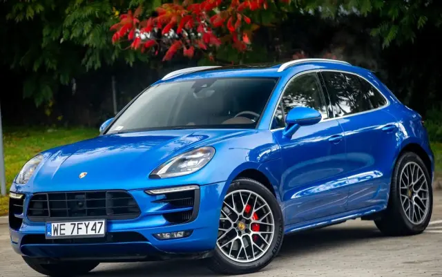 PORSCHE Macan GTS PDK