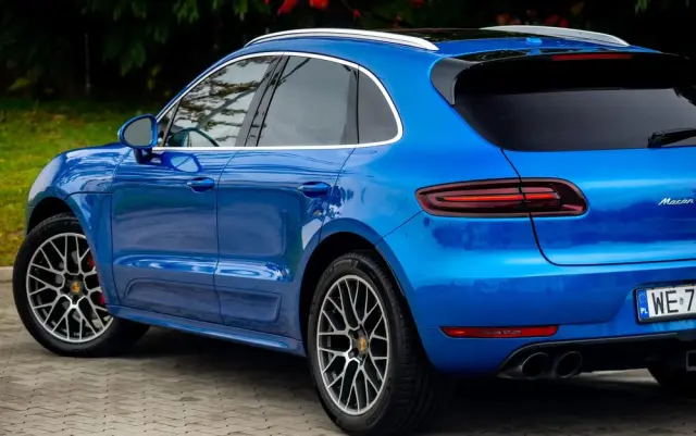 PORSCHE Macan GTS PDK