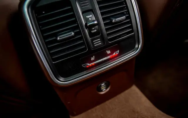 PORSCHE Macan GTS PDK