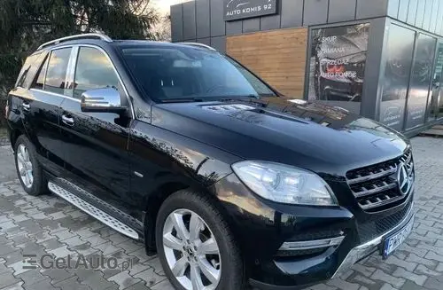MERCEDES-BENZ ML 