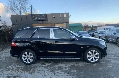 MERCEDES-BENZ ML 