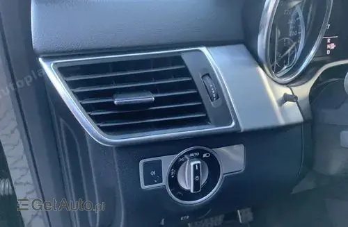 MERCEDES-BENZ ML 
