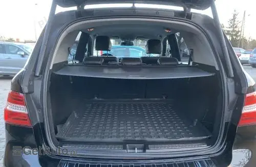 MERCEDES-BENZ ML 