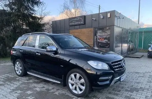 MERCEDES-BENZ ML 