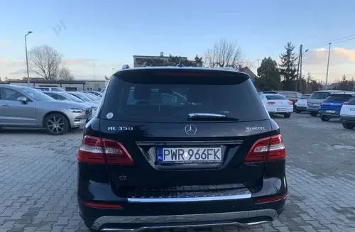 MERCEDES-BENZ ML 