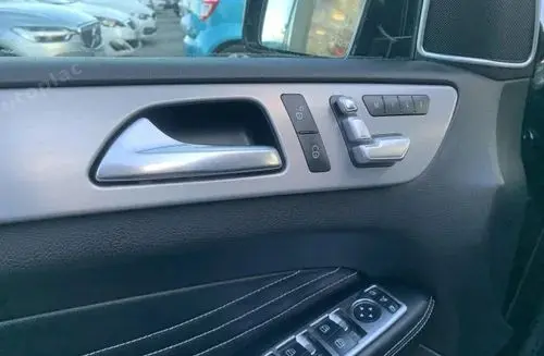 MERCEDES-BENZ ML 
