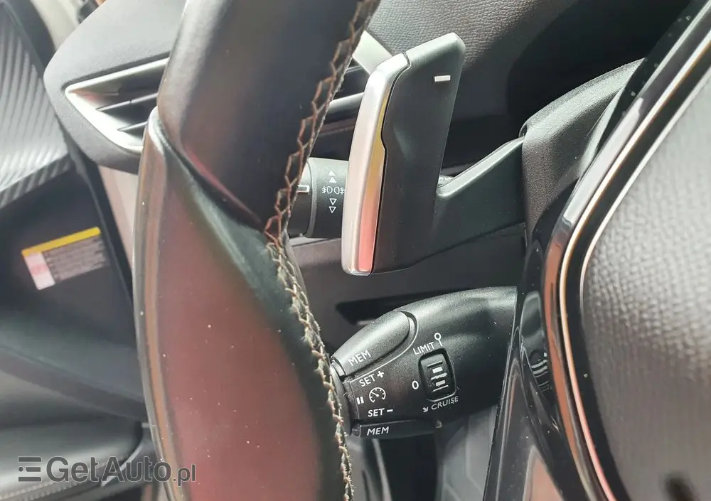 PEUGEOT 3008 1.2 PureTech Allure S&S EAT8