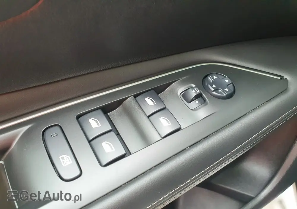 PEUGEOT 3008 1.2 PureTech Allure S&S EAT8