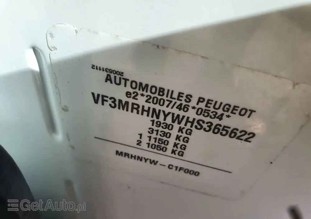 PEUGEOT 3008 1.2 PureTech Allure S&S EAT8