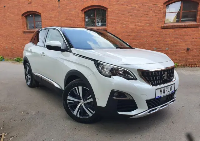 PEUGEOT 3008 1.2 PureTech Allure S&S EAT8