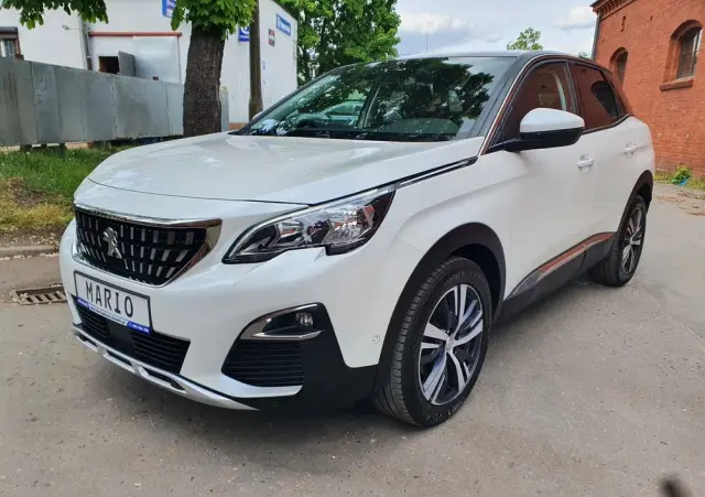 PEUGEOT 3008 1.2 PureTech Allure S&S EAT8