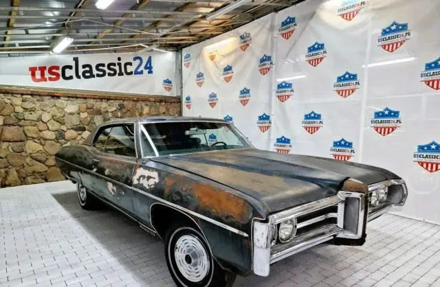 PONTIAC Bonneville 