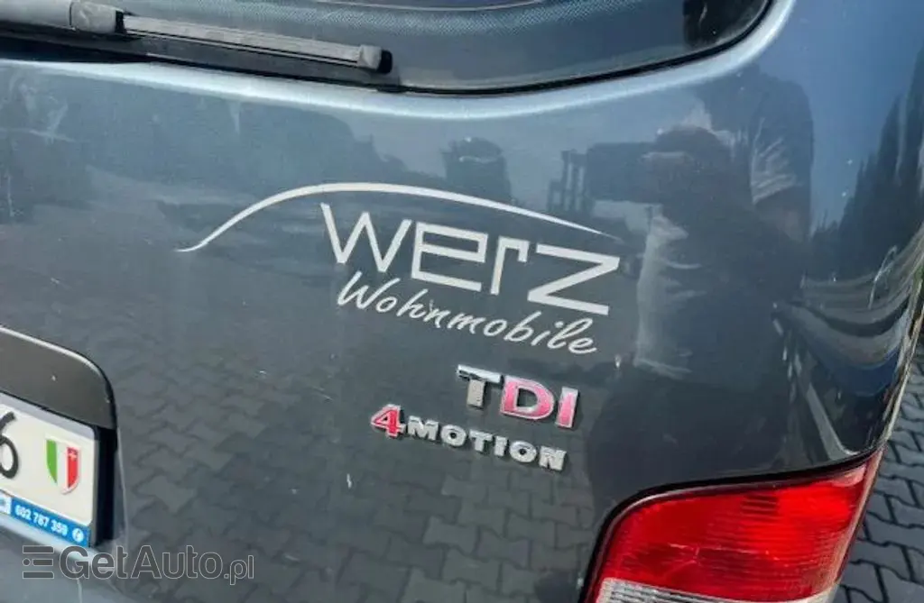 VOLKSWAGEN Caravelle 