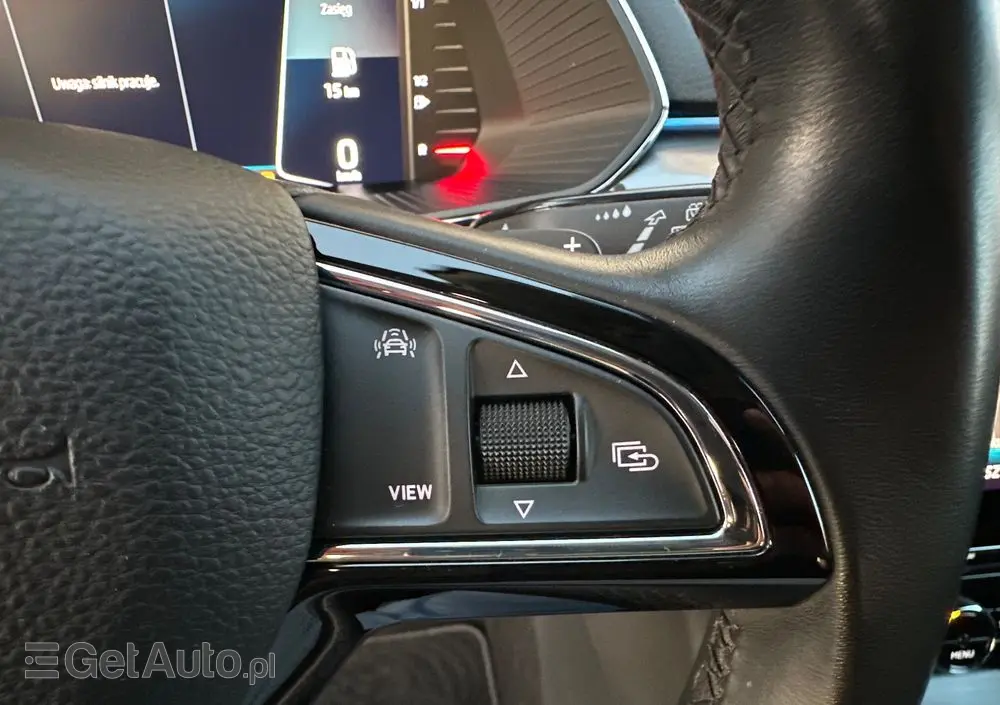 SKODA Superb 2.0 TDI 4x4 DSG Scout