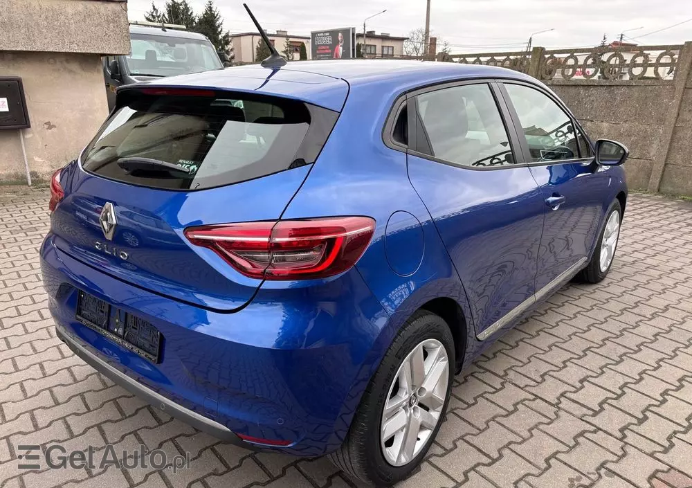 RENAULT Clio 1.0 TCe Intens