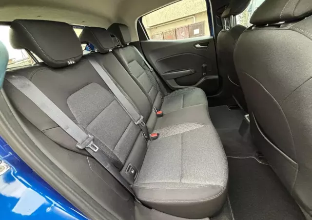 RENAULT Clio 1.0 TCe Intens