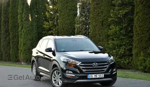 HYUNDAI Tucson 
