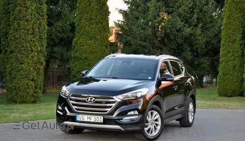 HYUNDAI Tucson 