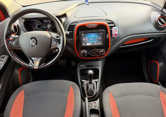 RENAULT Captur ENERGY TCe 120 EDC Dynamique