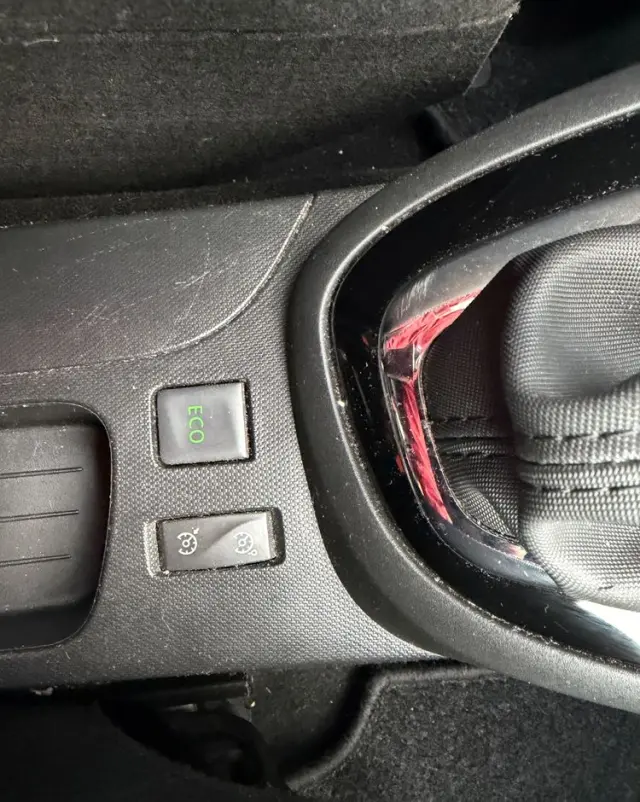 RENAULT Captur ENERGY TCe 120 EDC Dynamique