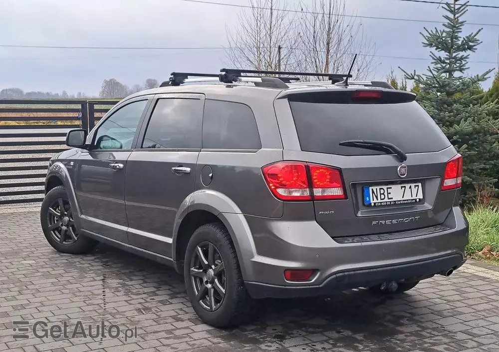 FIAT Freemont 2.0 Multijet 16V DPF Automatik Allrad Lounge