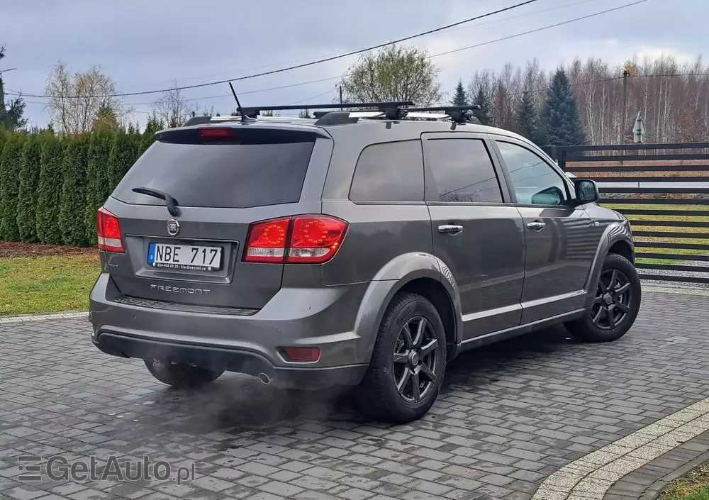 FIAT Freemont 2.0 Multijet 16V DPF Automatik Allrad Lounge