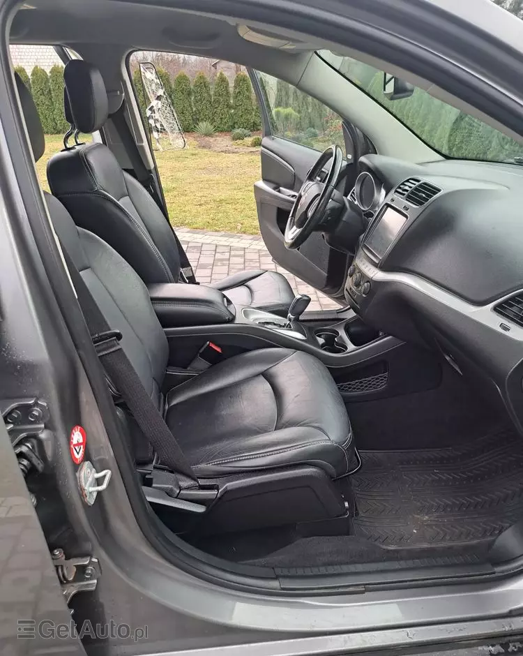 FIAT Freemont 2.0 Multijet 16V DPF Automatik Allrad Lounge