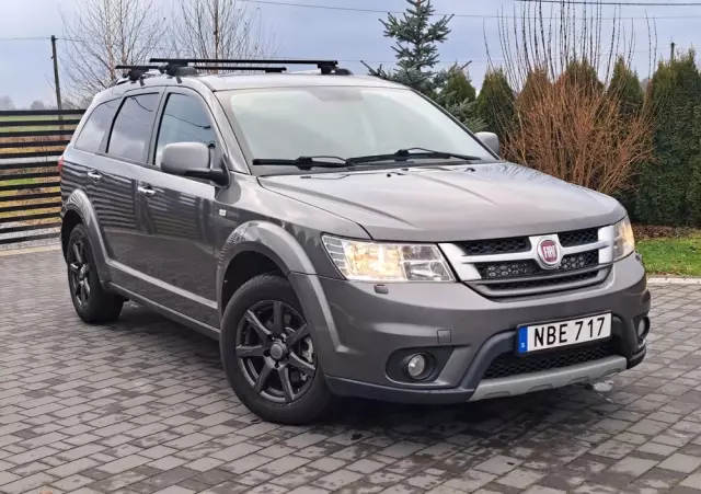 FIAT Freemont 2.0 Multijet 16V DPF Automatik Allrad Lounge