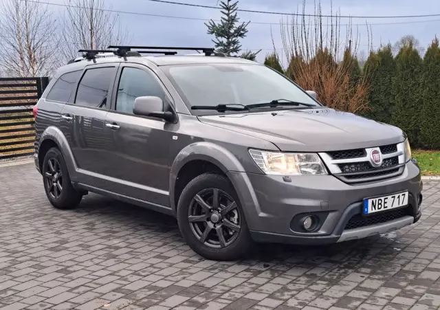 FIAT Freemont 2.0 Multijet 16V DPF Automatik Allrad Lounge