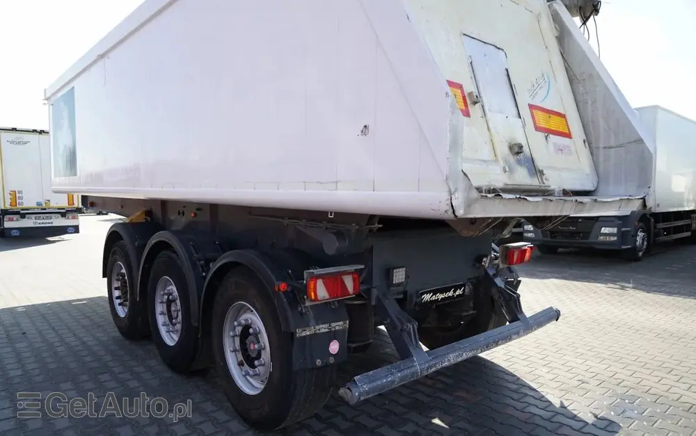 CARNEHL WYWROTKA / 26 m3 / ALUMINIOWA / OŚ PODNOSZONA / SAF / WAGA: 5 300 KG / 